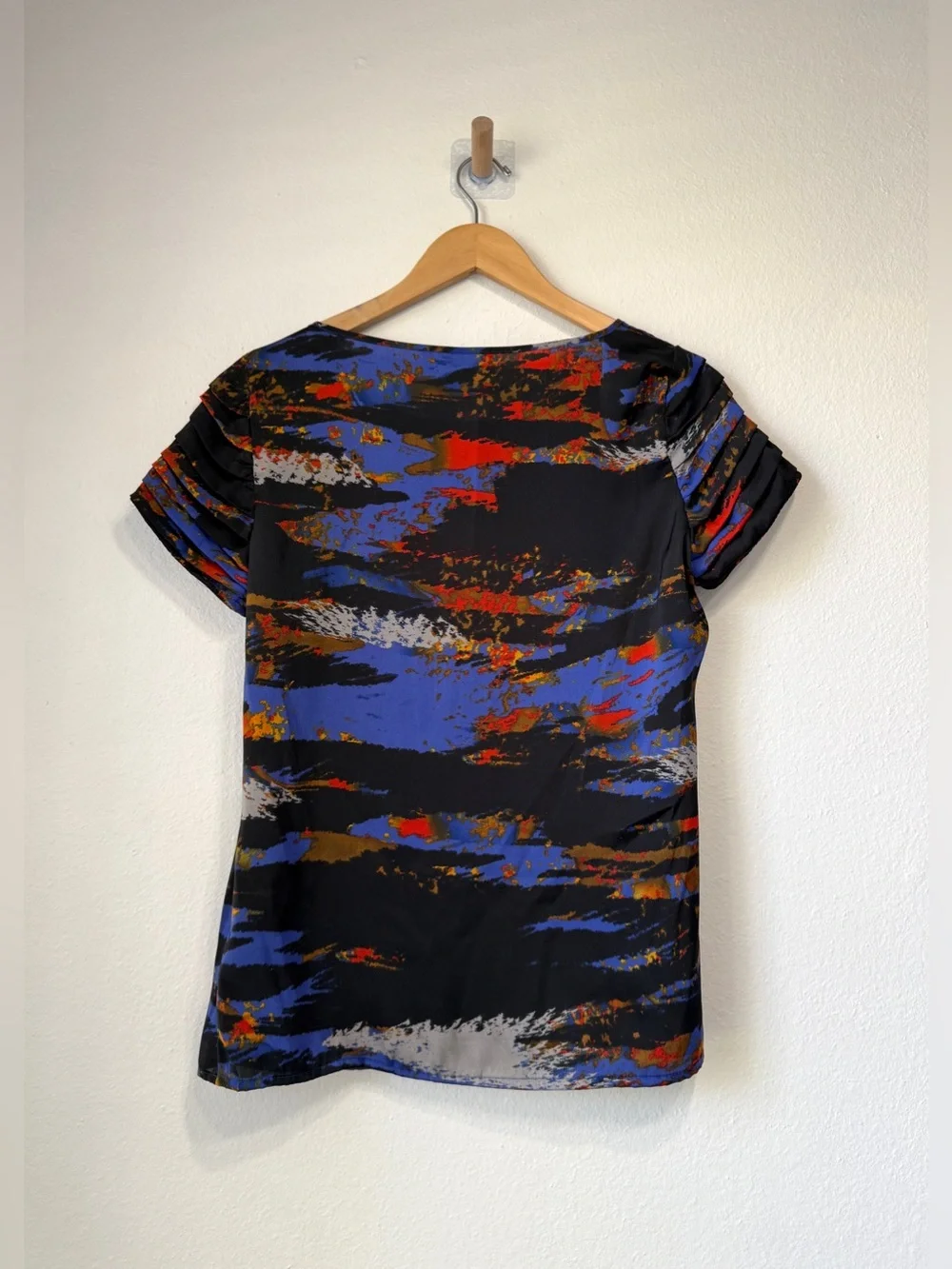 Michael Michael Kors Abstract Print Pleated Sleeve Blouse Size Medium